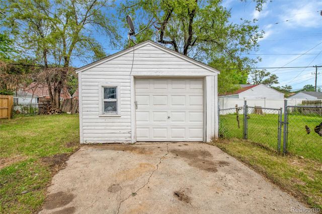20120 Norwood Street, Detroit, MI 48234
