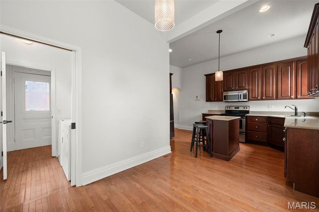 2928 Louisiana Avenue, St Louis, MO 63118
