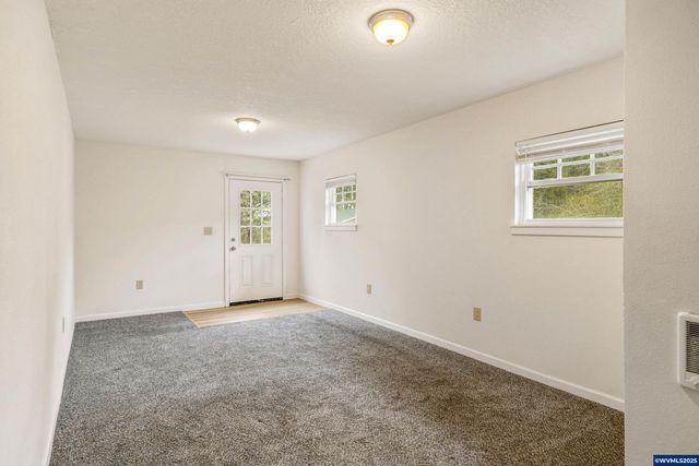 11224 Summit Lp SE, Turner, OR 97392