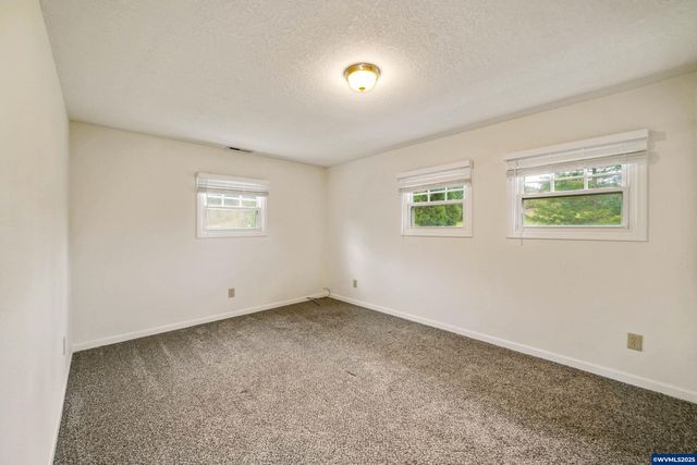 11224 Summit Lp SE, Turner, OR 97392
