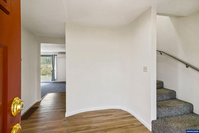 11224 Summit Lp SE, Turner, OR 97392