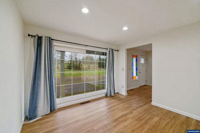 11224 Summit Lp SE, Turner, OR 97392