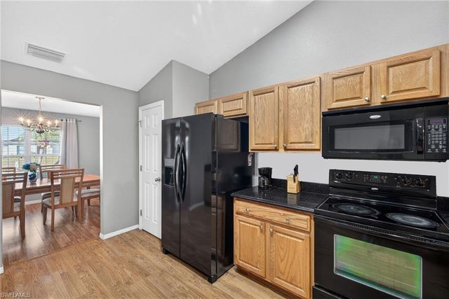 2004 NW 23rd TER, Cape Coral, FL 33993