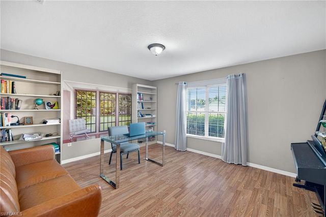 2004 NW 23rd TER, Cape Coral, FL 33993