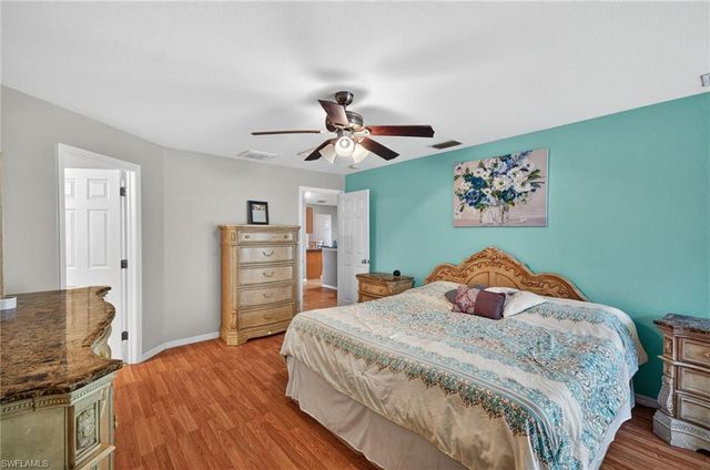 2004 NW 23rd TER, Cape Coral, FL 33993