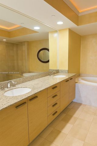 1830 S Ocean Dr 4501, Hallandale Beach, FL 33009