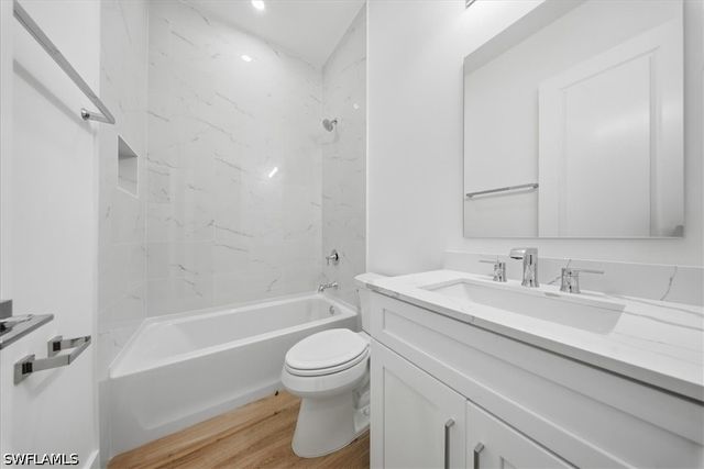 6125 Hershey AVE, Fort Myers, FL 33905