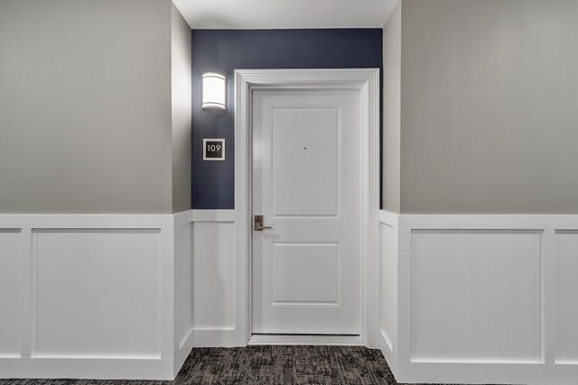 10100 S Willow St Unit 109, Manchester, NH 03103