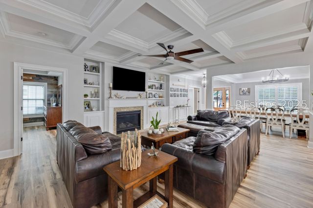 11 Bartons Run Dr, Bluffton, SC 29910