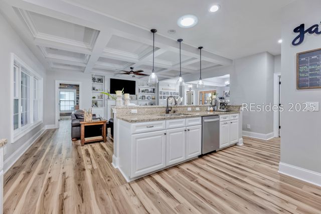 11 Bartons Run Dr, Bluffton, SC 29910