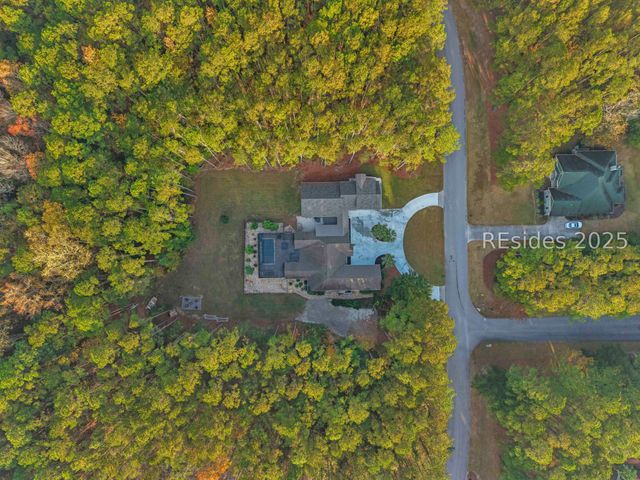 11 Bartons Run Dr, Bluffton, SC 29910