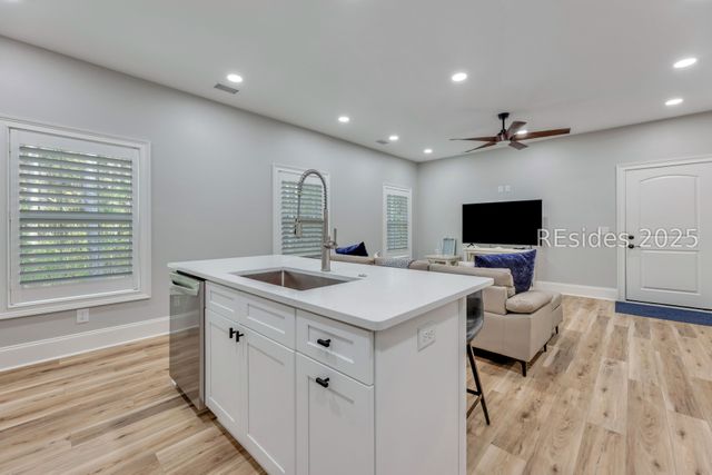 11 Bartons Run Dr, Bluffton, SC 29910