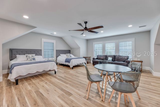 11 Bartons Run Dr, Bluffton, SC 29910