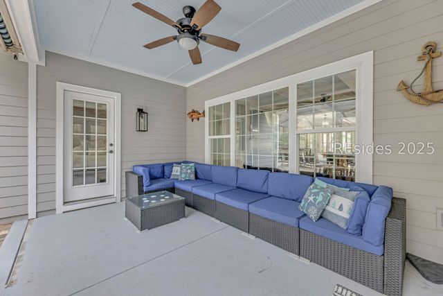 11 Bartons Run Dr, Bluffton, SC 29910