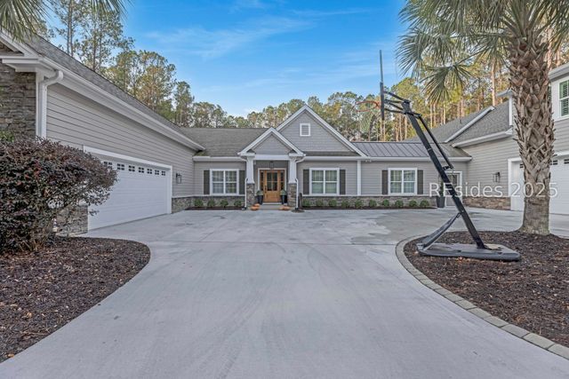 11 Bartons Run Dr, Bluffton, SC 29910