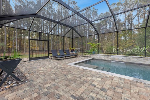 11 Bartons Run Dr, Bluffton, SC 29910