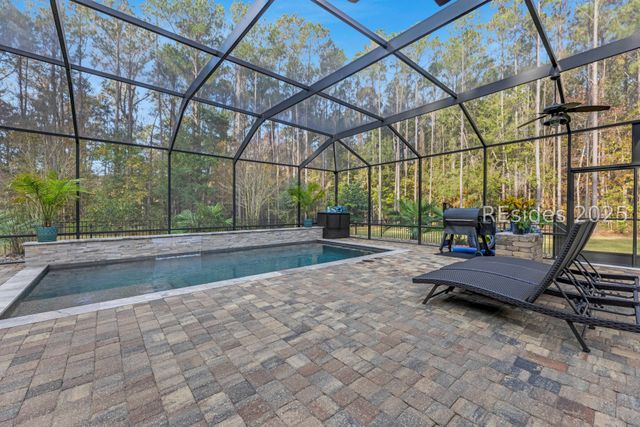 11 Bartons Run Dr, Bluffton, SC 29910