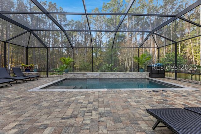 11 Bartons Run Dr, Bluffton, SC 29910