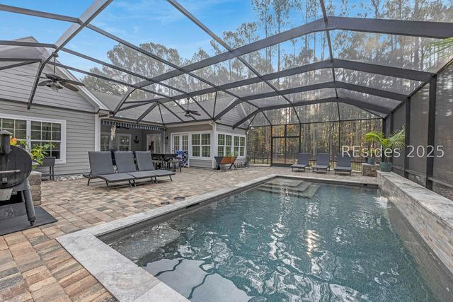 11 Bartons Run Dr, Bluffton, SC 29910