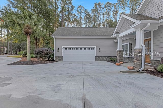 11 Bartons Run Dr, Bluffton, SC 29910