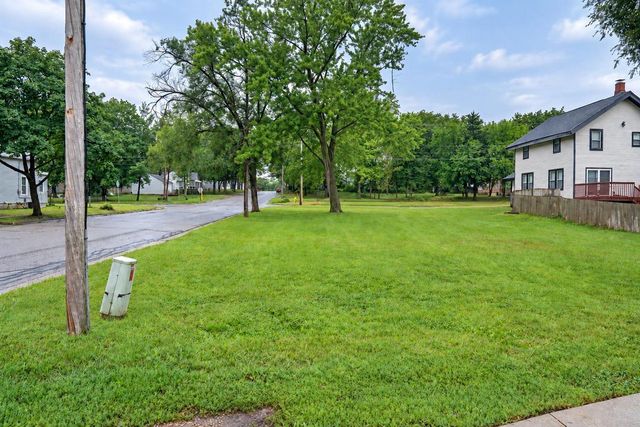 138 S Adams Street, South Beloit, IL 61080