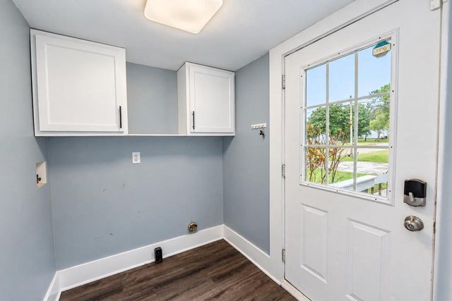 138 S Adams Street, South Beloit, IL 61080