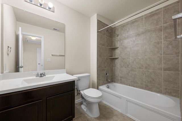 5720 Kennedy ST, Austin, TX 78747