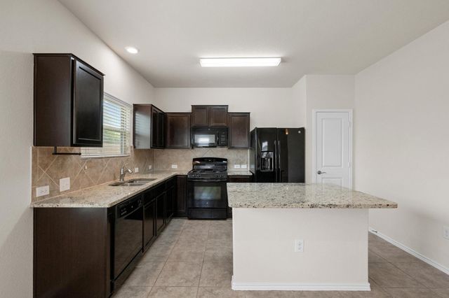 5720 Kennedy ST, Austin, TX 78747