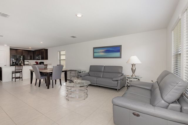 1041 Crestview Drive, Hutchins, TX 75141