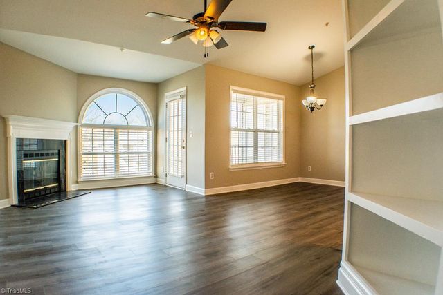 334 Quietwood Drive, Winston-salem, NC 27103