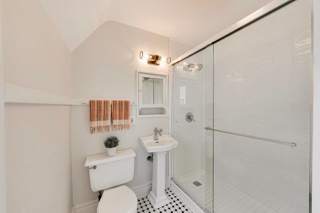 1206 Sherman Avenue, Evanston, IL 60202