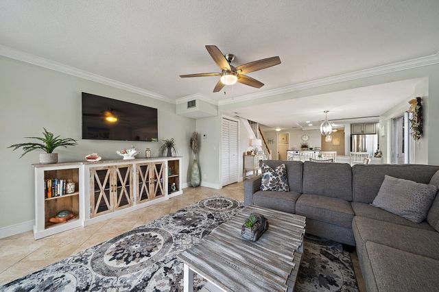 353 S Us Highway 1 D101, Jupiter, FL 33477