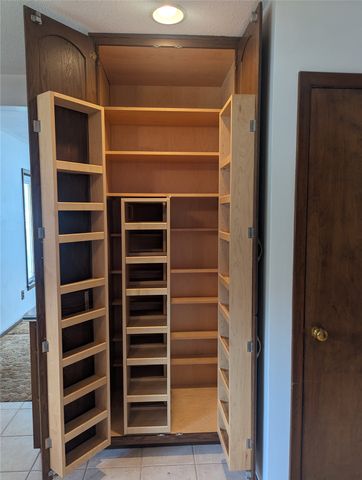 1266 BOYER Road, Erie, PA 16511