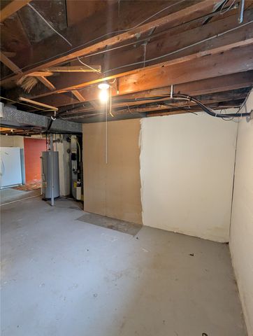 1266 BOYER Road, Erie, PA 16511