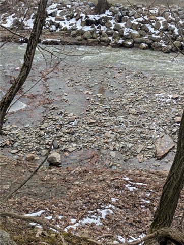 1266 BOYER Road, Erie, PA 16511