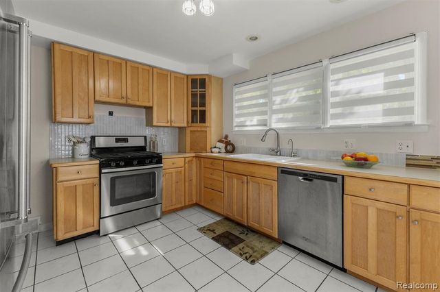 3617 Linwood Avenue, Royal Oak, MI 48073