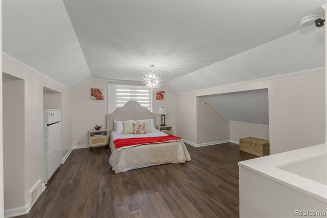 3617 Linwood Avenue, Royal Oak, MI 48073