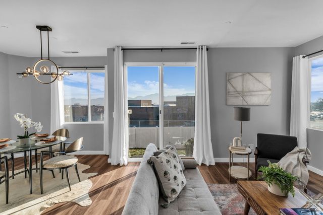 8459 S IVY GABLE DR, West Jordan, UT 84081