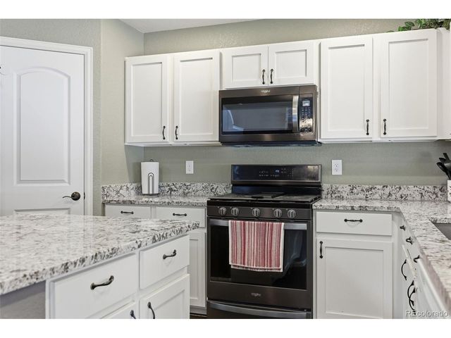 4204 Paddock Dr, Wellington, CO 80549
