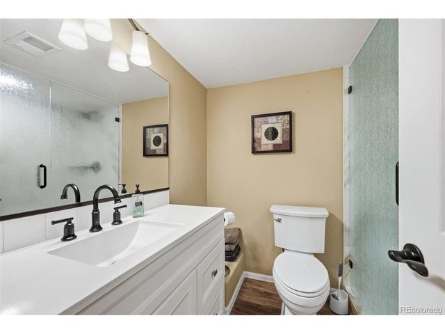 4204 Paddock Dr, Wellington, CO 80549