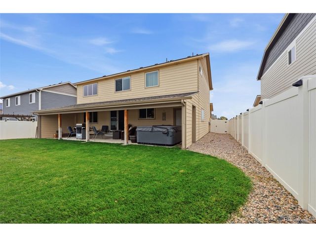 4204 Paddock Dr, Wellington, CO 80549