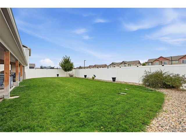4204 Paddock Dr, Wellington, CO 80549