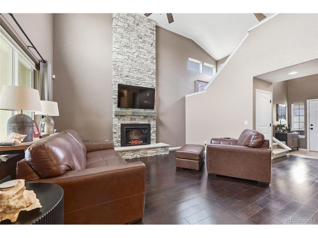 4204 Paddock Dr, Wellington, CO 80549