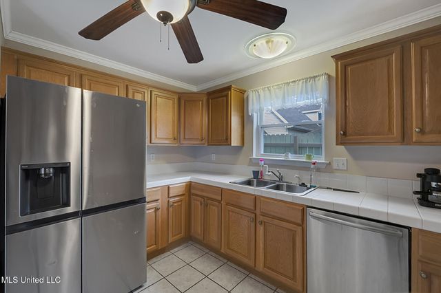 2109 Lindhridge Drive, Gulfport, MS 39507