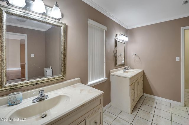 2109 Lindhridge Drive, Gulfport, MS 39507