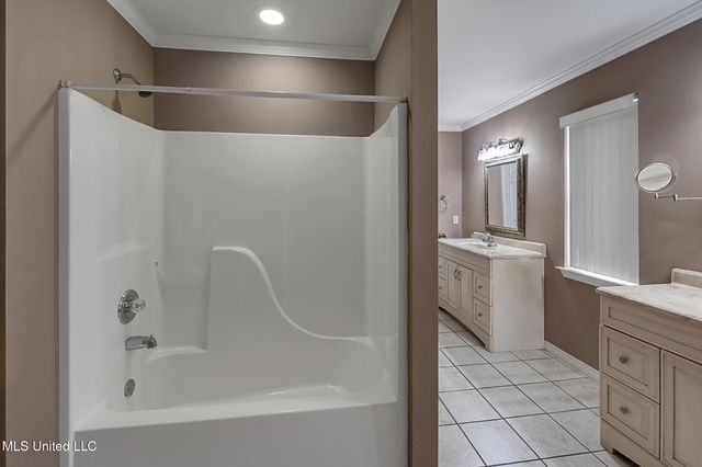 2109 Lindhridge Drive, Gulfport, MS 39507