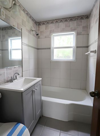 701 Freeman Avenue, Flint, MI 48507