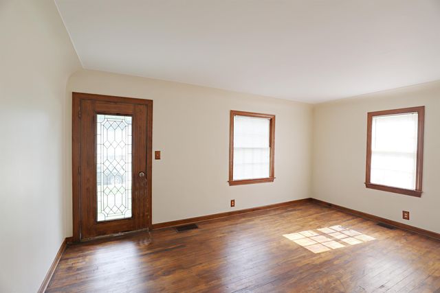 701 Freeman Avenue, Flint, MI 48507