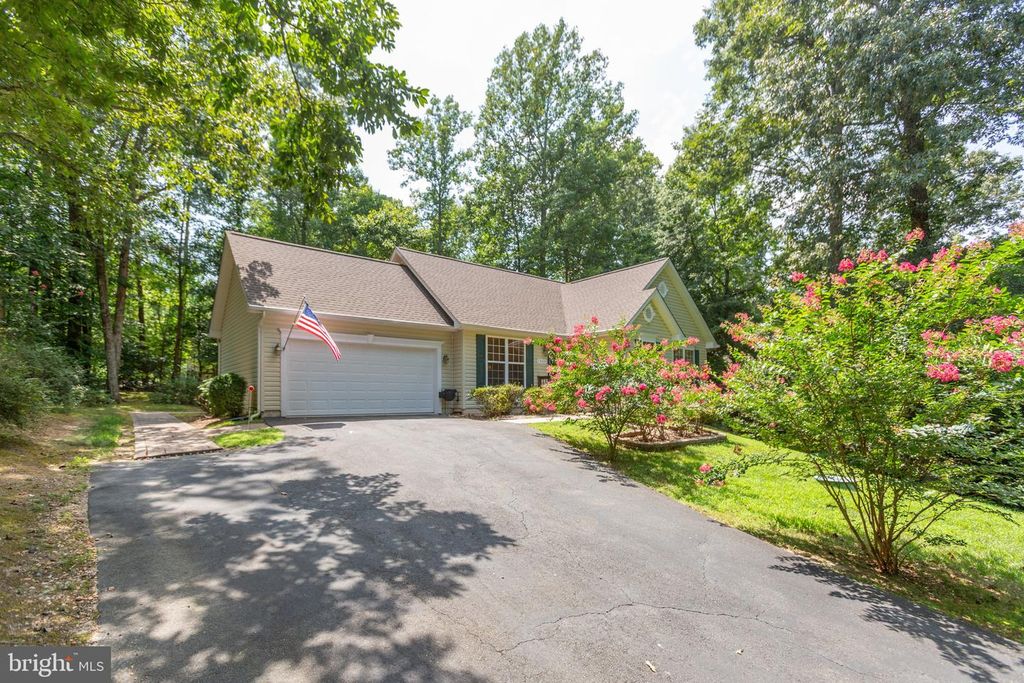 7364 WASHINGTON DR, King George, VA 22485