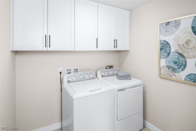 6251 Cherry Blossom Circle NW, Lehigh Twp, OH 44720